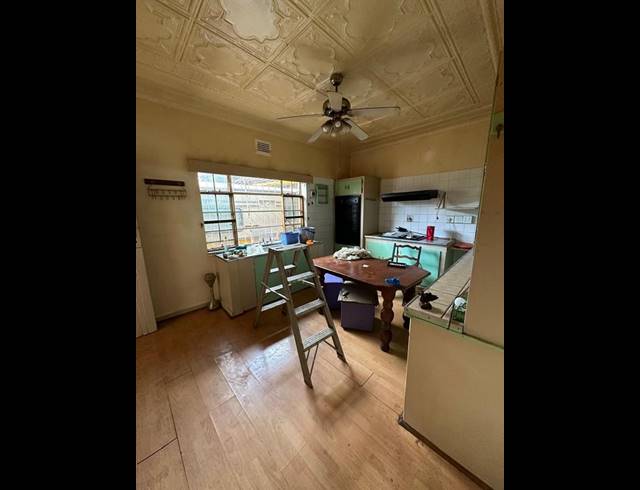 6 BEDROOM HOUSE FOR SALE IN GEDULD